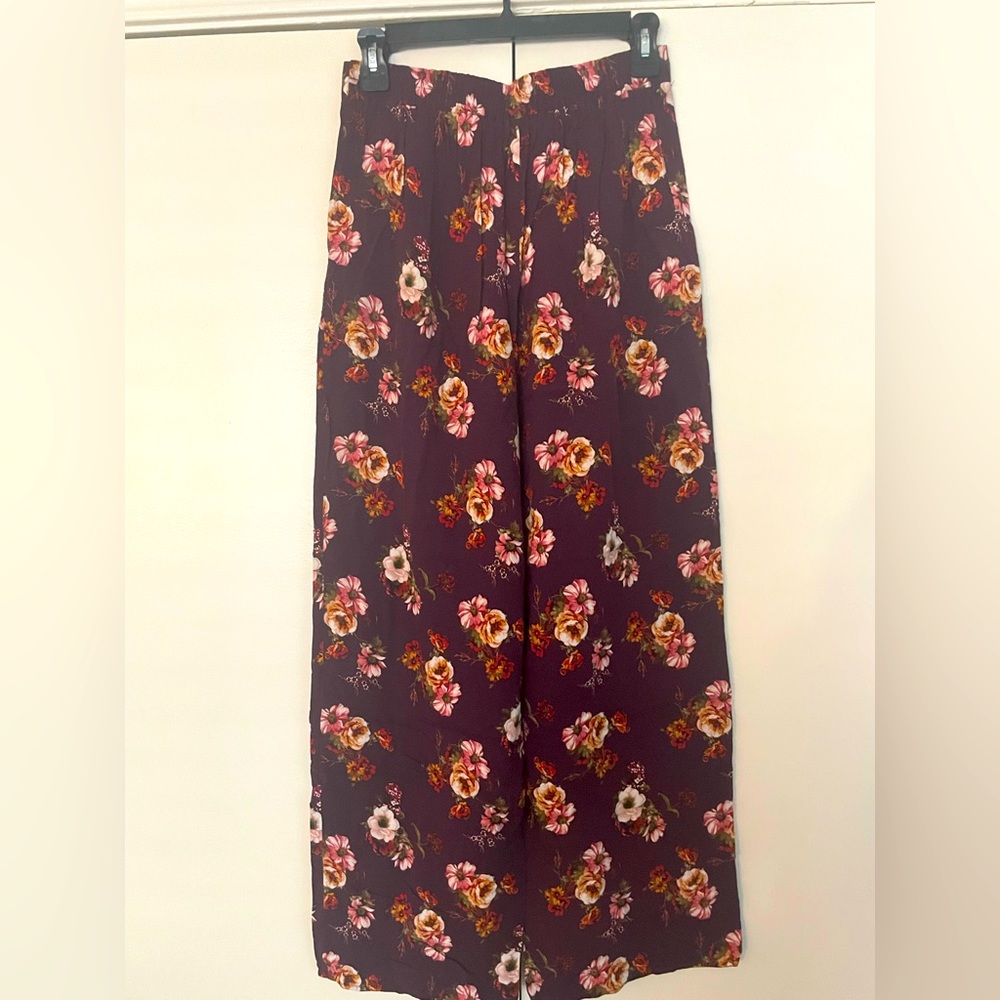 Floral & Flowy Pants - S